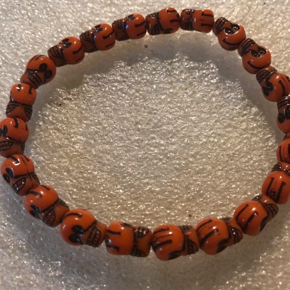 Skulls Orange Pumpkin Bead Stretch Bracelet